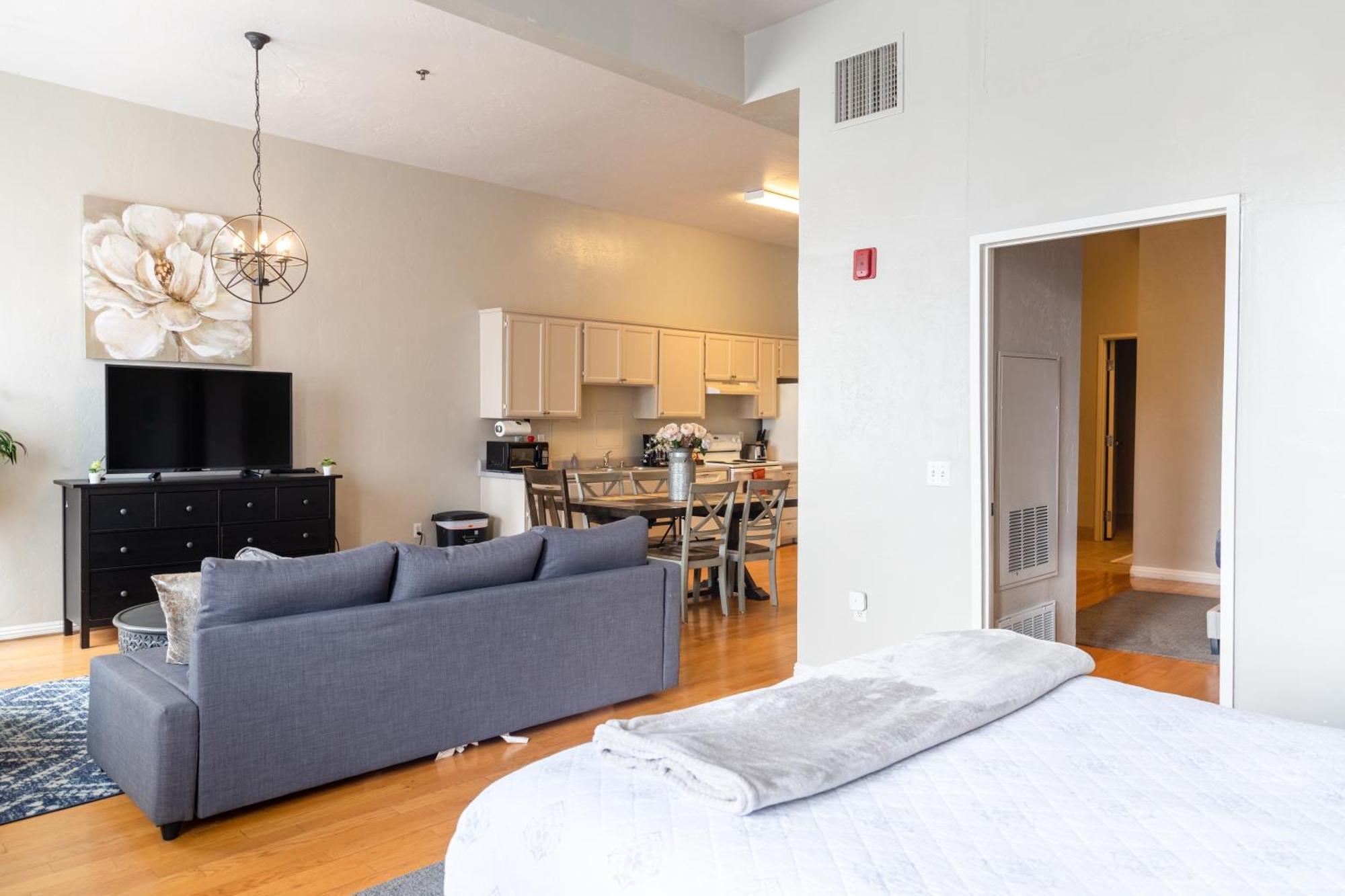 Отель Greely Gaslamp - Loft W Parking & 3 Beds #402 Сан-Диего Экстерьер фото